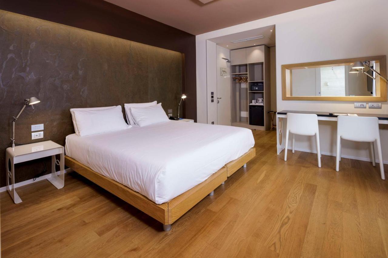 Best Western Plus Hotel Bologna Mestre Esterno foto