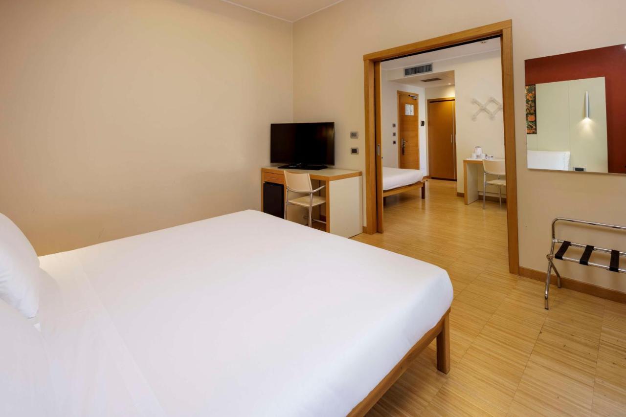 Best Western Plus Hotel Bologna Mestre Esterno foto